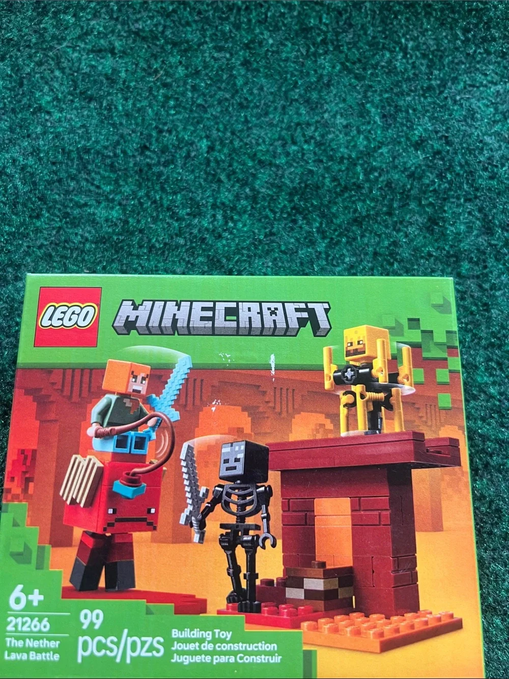 Lego Minecraft Nether Lava Battle Set - Green/Orange/Red